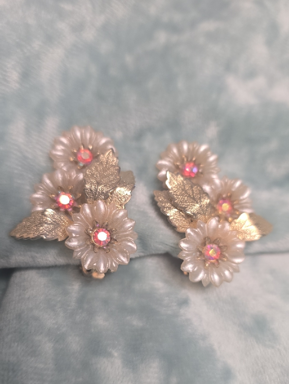 Vintage Coro Signed Floral Clip On Earrings Pink Rhinestone Gold Tone